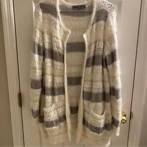 Absolutely Famous, women’s sweater, XL, cardigan